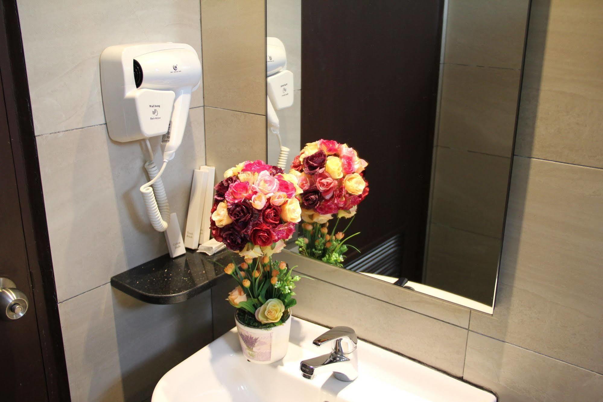 Kl Hotel Λαμπουάν Εξωτερικό φωτογραφία