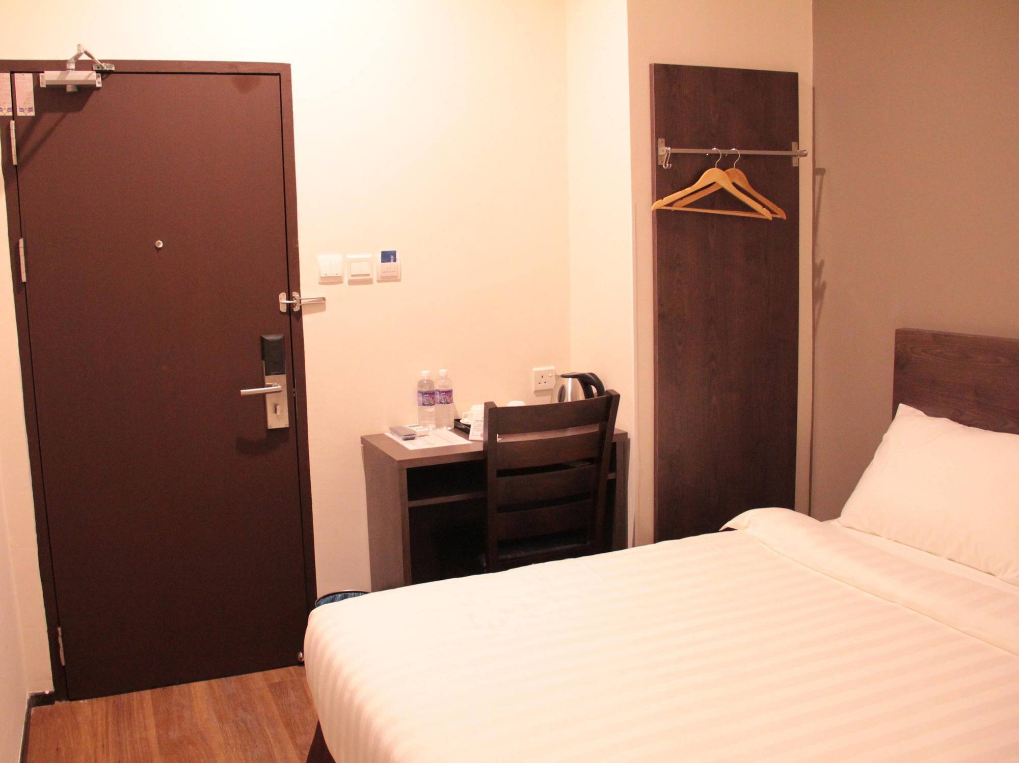 Kl Hotel Λαμπουάν Εξωτερικό φωτογραφία